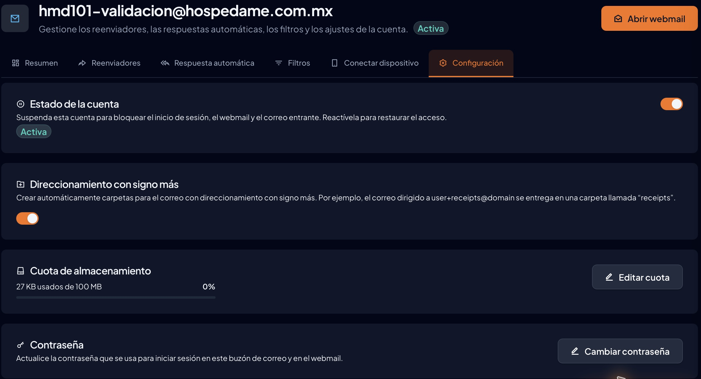 Configuración con Cuota de almacenamiento y el acceso Cambiar contraseña